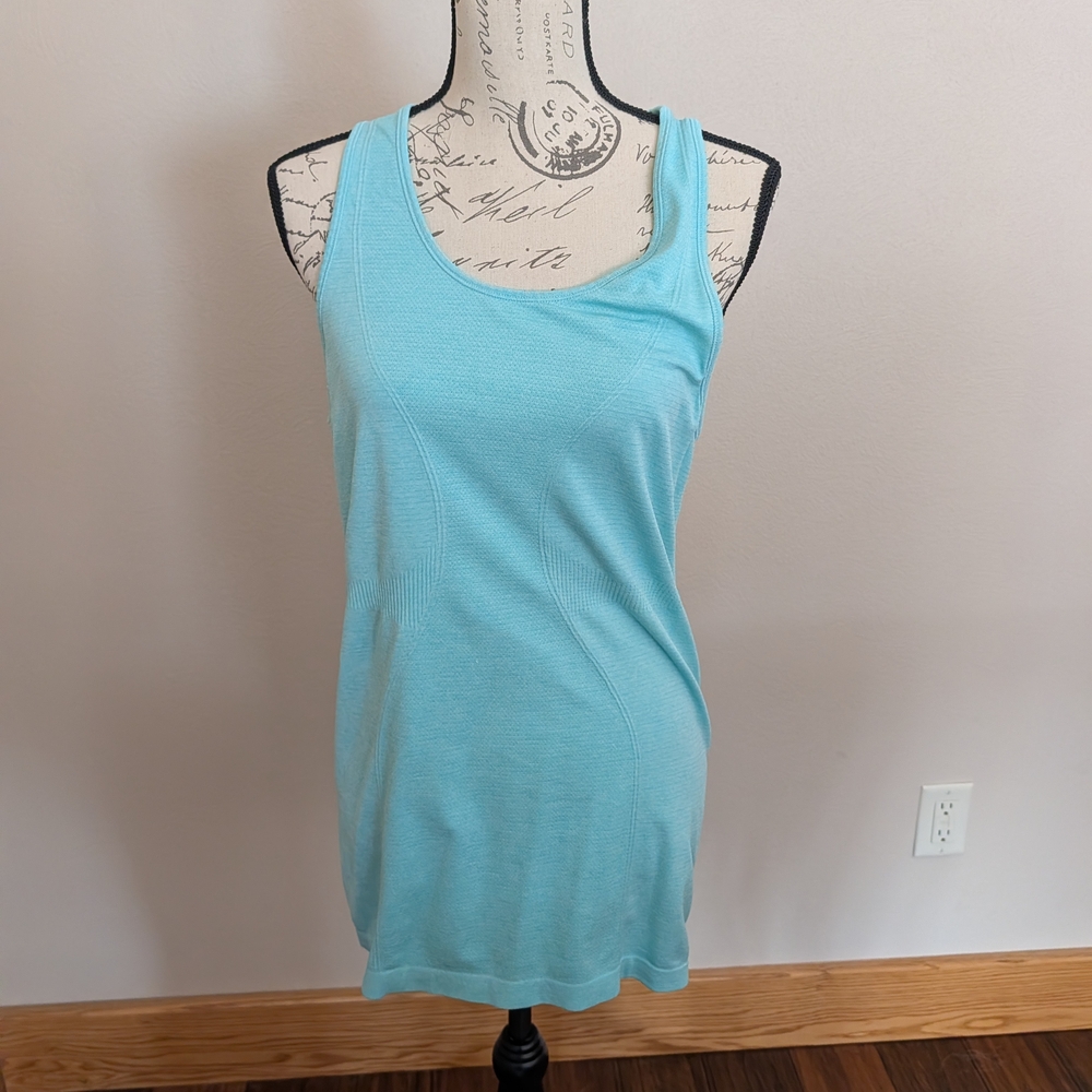 Women’s Aqua Scoop Neck Tank Top